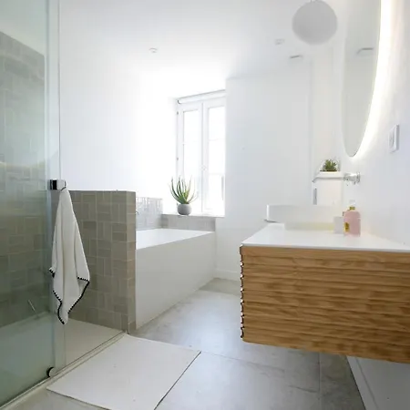 Indigo, Au Coeur Du Village De *